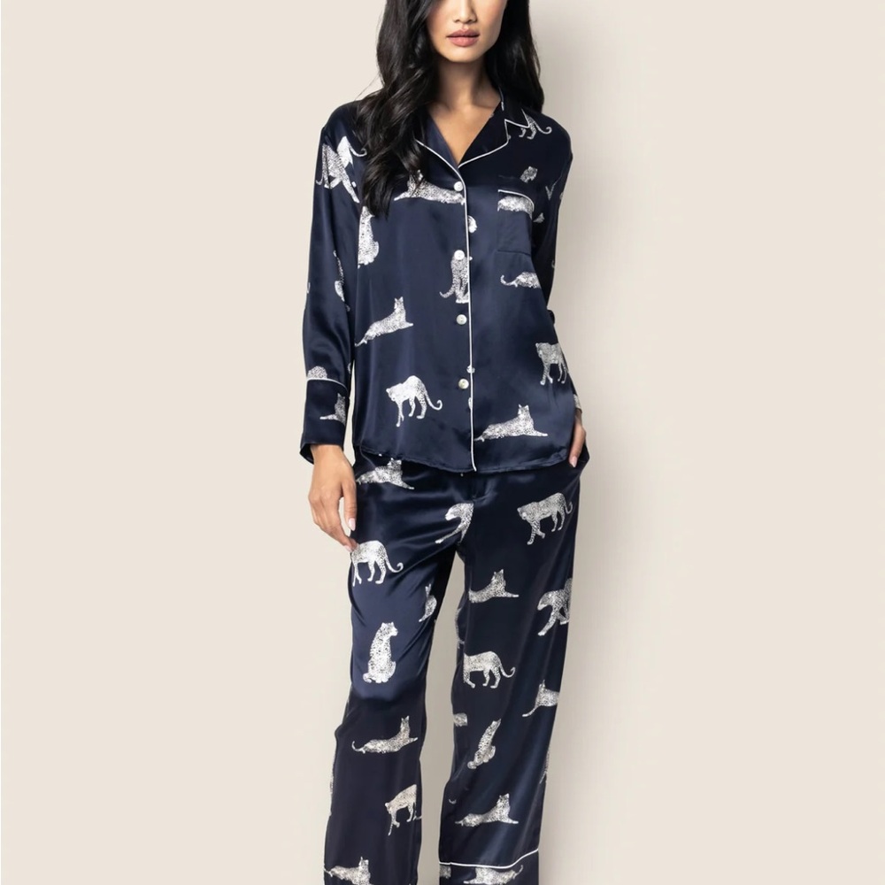 Women's Silk Pajama Set in Panthère de Nuit 100% silk Petite Plum